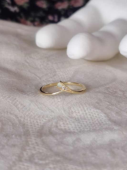 opal cubic ring